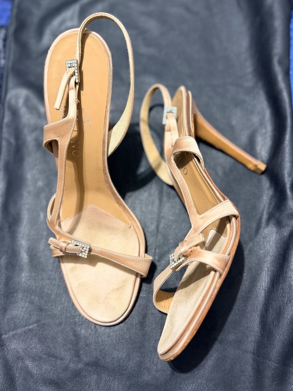 Valentino Garavani Champagne Satin Rhinestone Buckle Slingback Heels Size 40.5